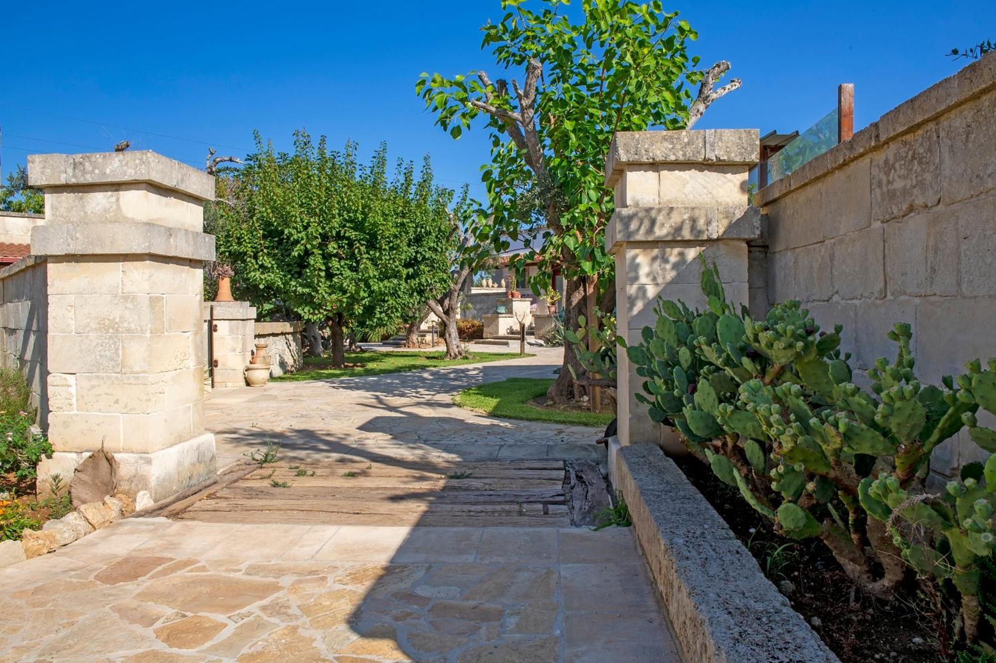 Masseria L'Uliveto Agri Resort Otranto Ngoại thất bức ảnh